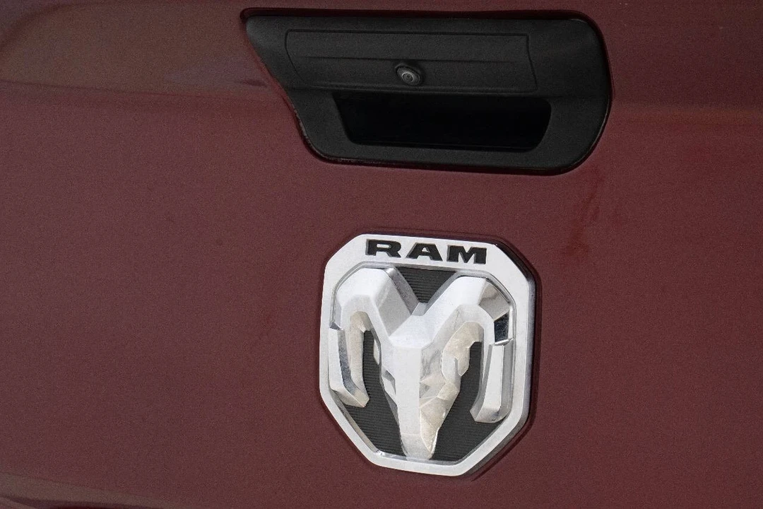 2021 Ram 2500 - Image 18 of 21