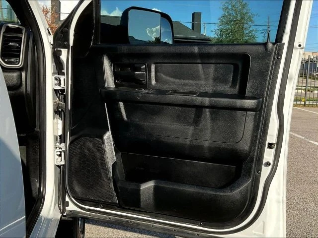 2021 Ram 2500 - Image 19 of 31