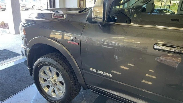 2021 Ram 3500 - Image 12 of 31