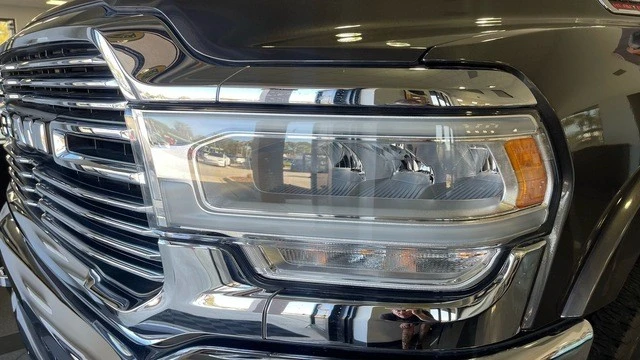 2021 Ram 3500 - Image 9 of 31
