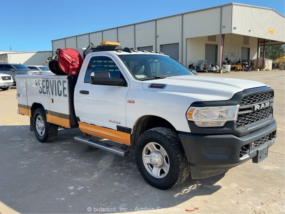 2021 Ram 3500 - Image 2 of 12
