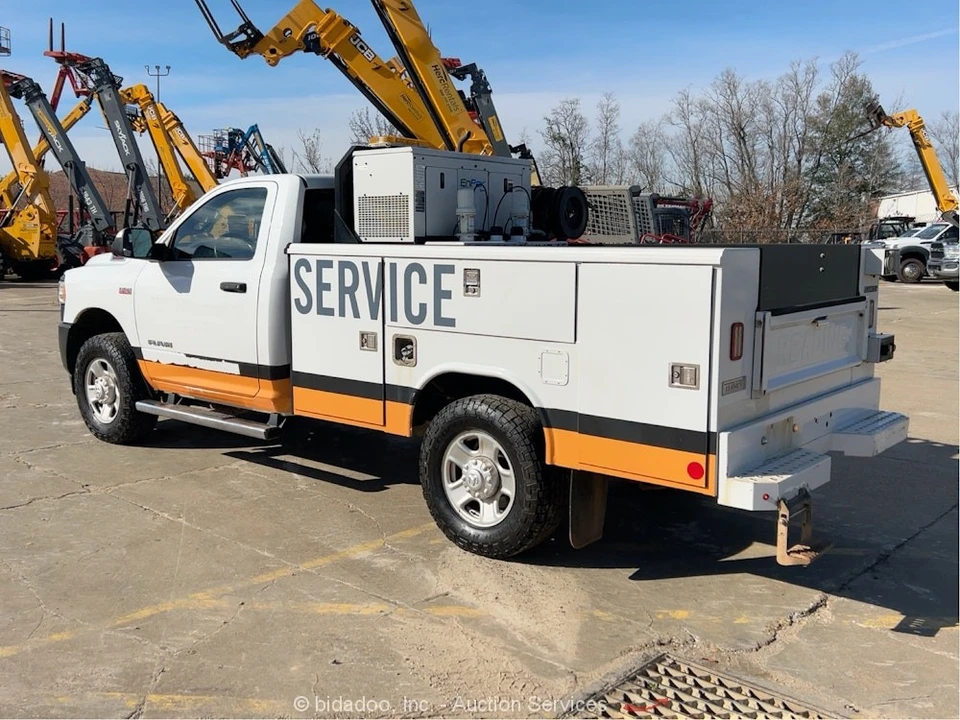 2021 Ram 3500 - Image 3 of 12