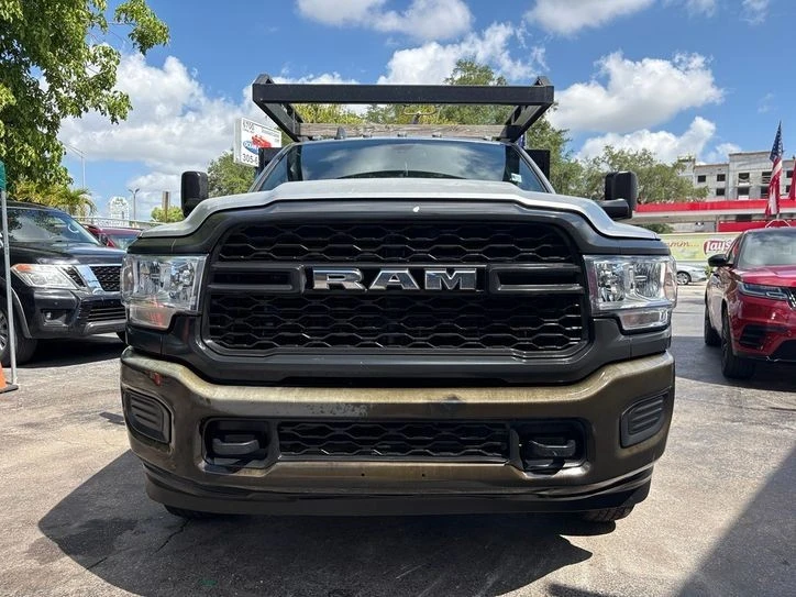 2021 Ram 3500 - Image 8 of 31