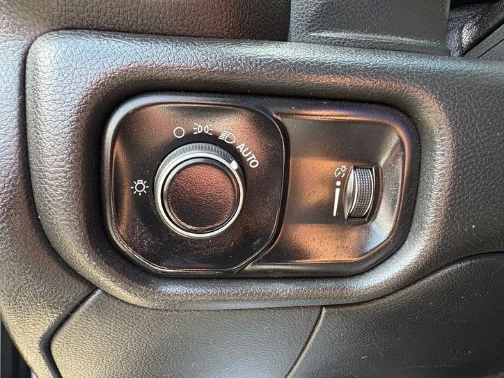 2021 Ram 3500 - Image 11 of 31