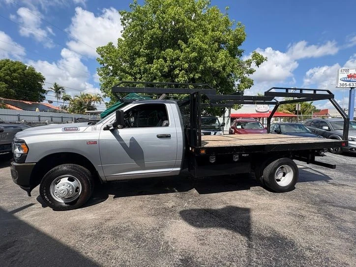 2021 Ram 3500 - Image 4 of 31