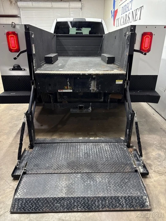 2021 Ram 3500 - Image 9 of 21