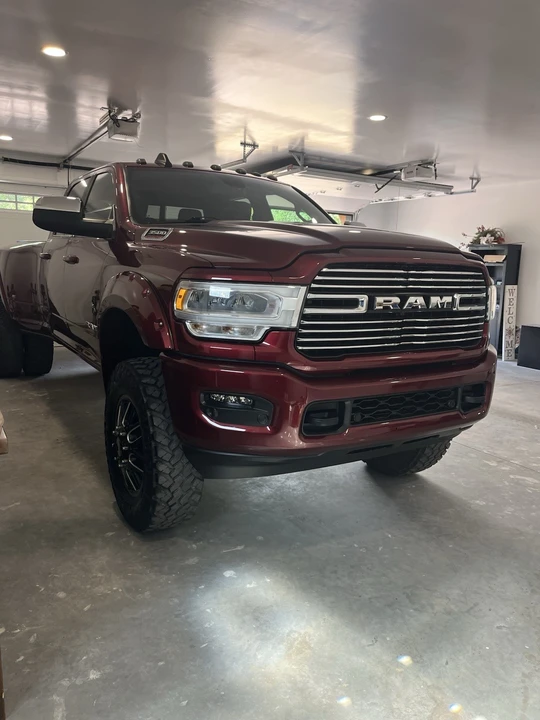 2021 Ram 3500 - Image 4 of 11