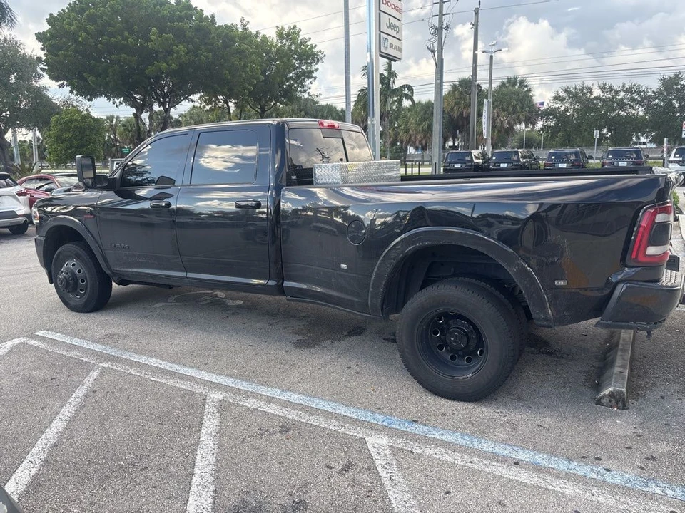 2021 Ram 3500 - Image 4 of 12
