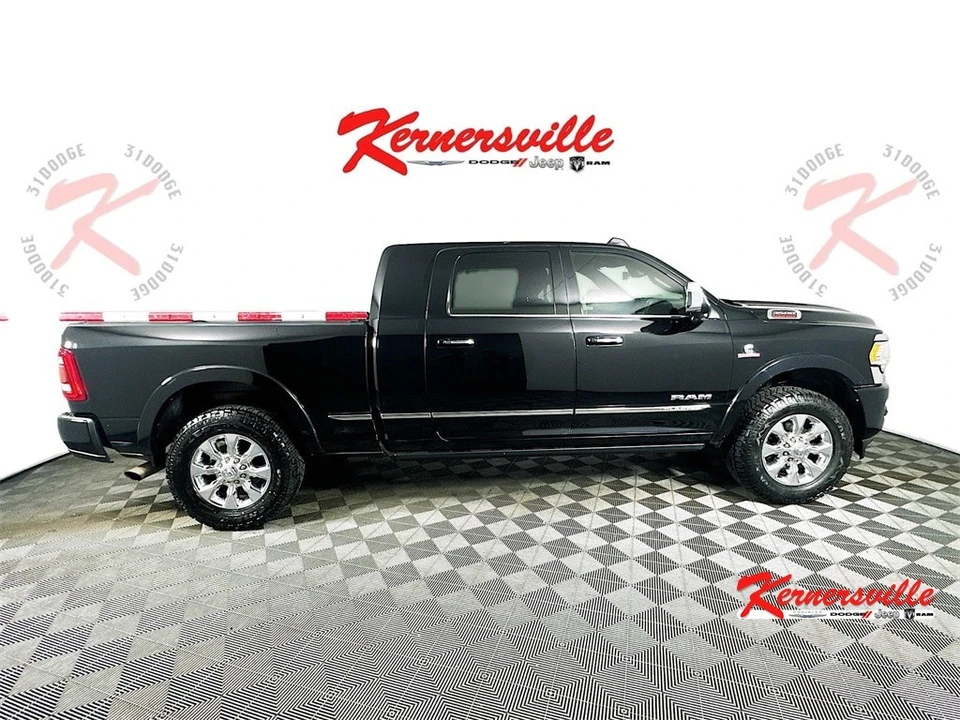 2021 Ram 3500 - Image 8 of 12