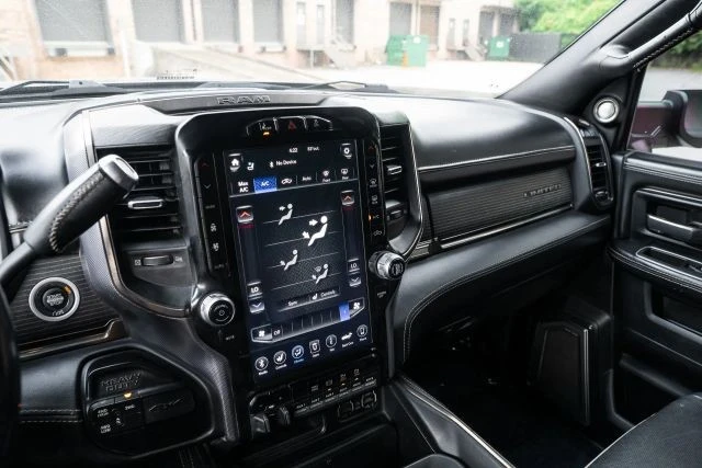 2021 Ram 3500 - Image 27 of 31