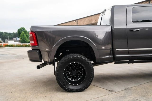 2021 Ram 3500 - Image 9 of 31