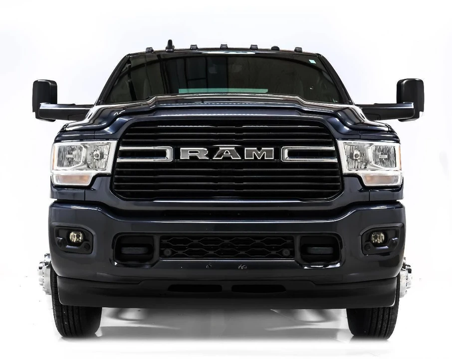 2021 Ram 3500 - Image 8 of 12