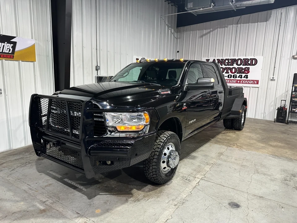 2021 Ram 3500 - Image 2 of 21