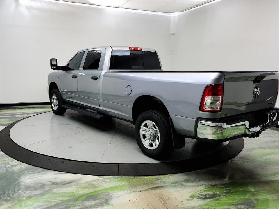 2021 Ram 3500 - Image 7 of 31