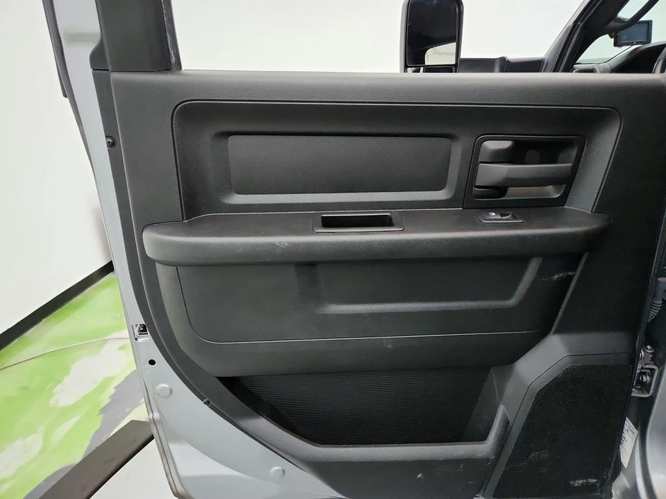 2021 Ram 3500 - Image 21 of 31