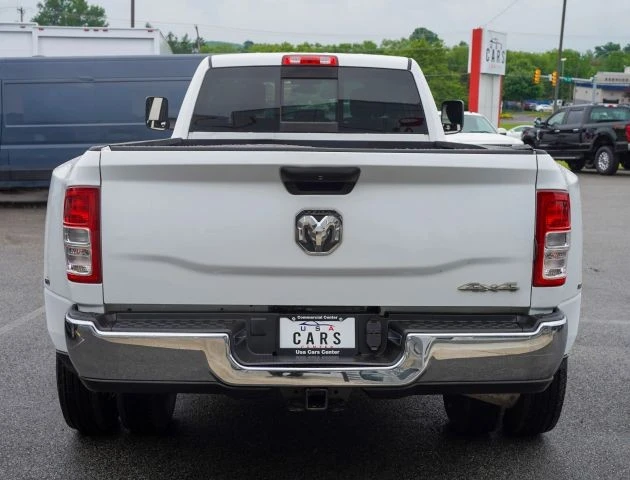 2021 Ram 3500 - Image 7 of 30
