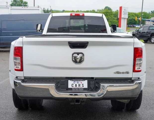 2021 Ram 3500 - Image 8 of 30