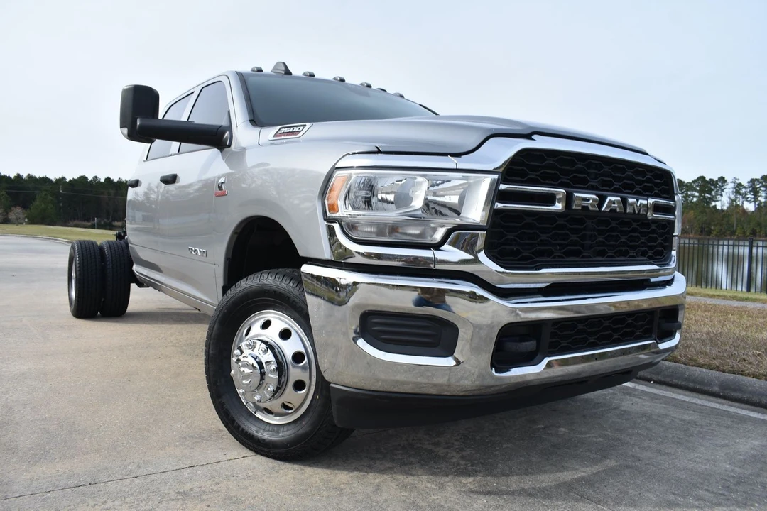 2021 Ram 3500 - Image 6 of 12