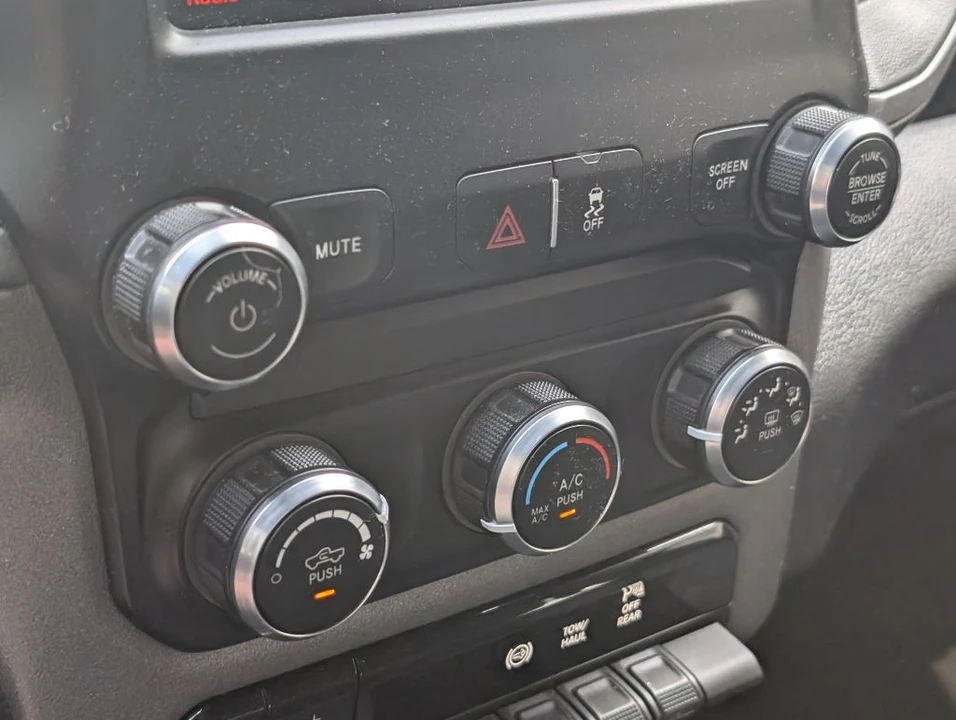 2021 Ram 3500 - Image 19 of 25
