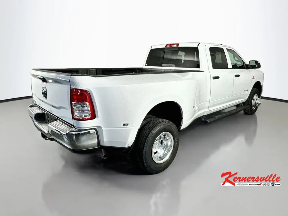 2021 Ram 3500 - Image 7 of 24
