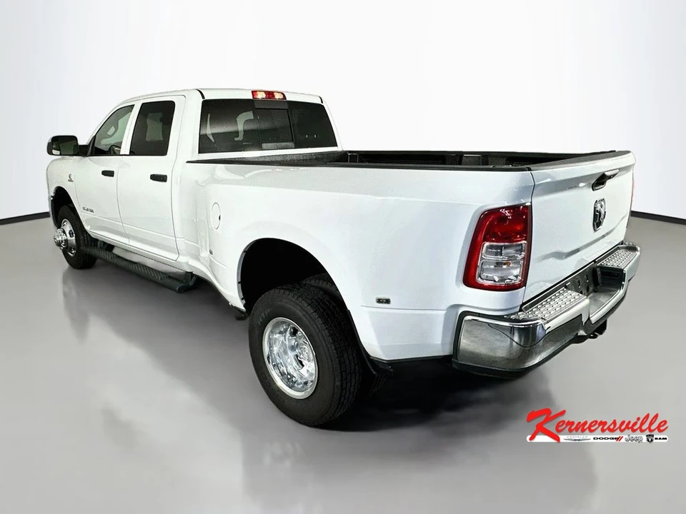 2021 Ram 3500 - Image 5 of 24