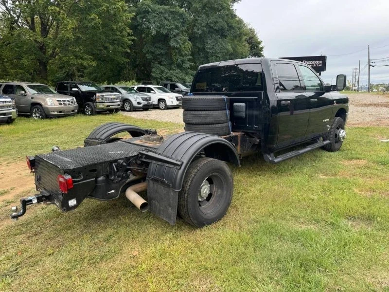 2021 Ram 3500 - Image 4 of 12