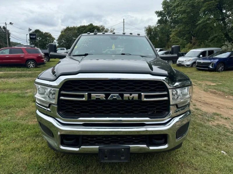 2021 Ram 3500 - Image 3 of 12