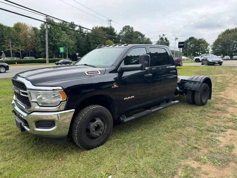 2021 Ram 3500 - Image 10 of 12