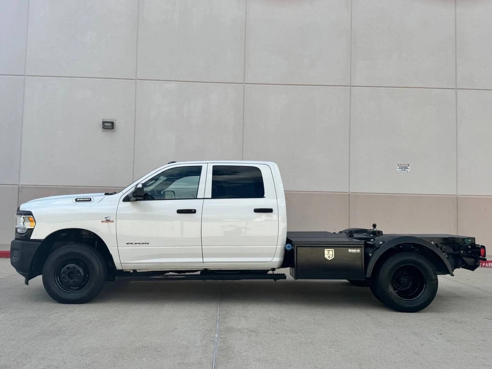 2021 Ram 3500 - Image 2 of 12