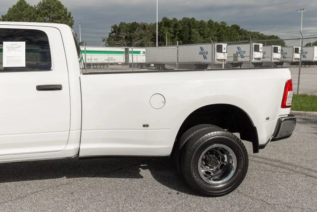 2021 Ram 3500 - Image 10 of 21