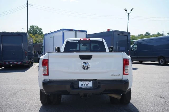 2021 Ram 3500 - Image 8 of 31