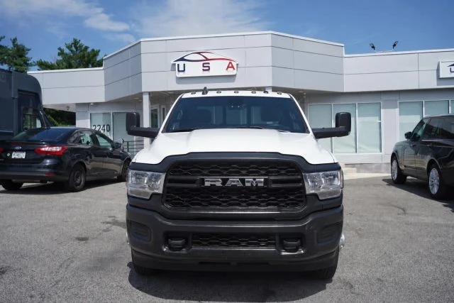 2021 Ram 3500 - Image 4 of 31