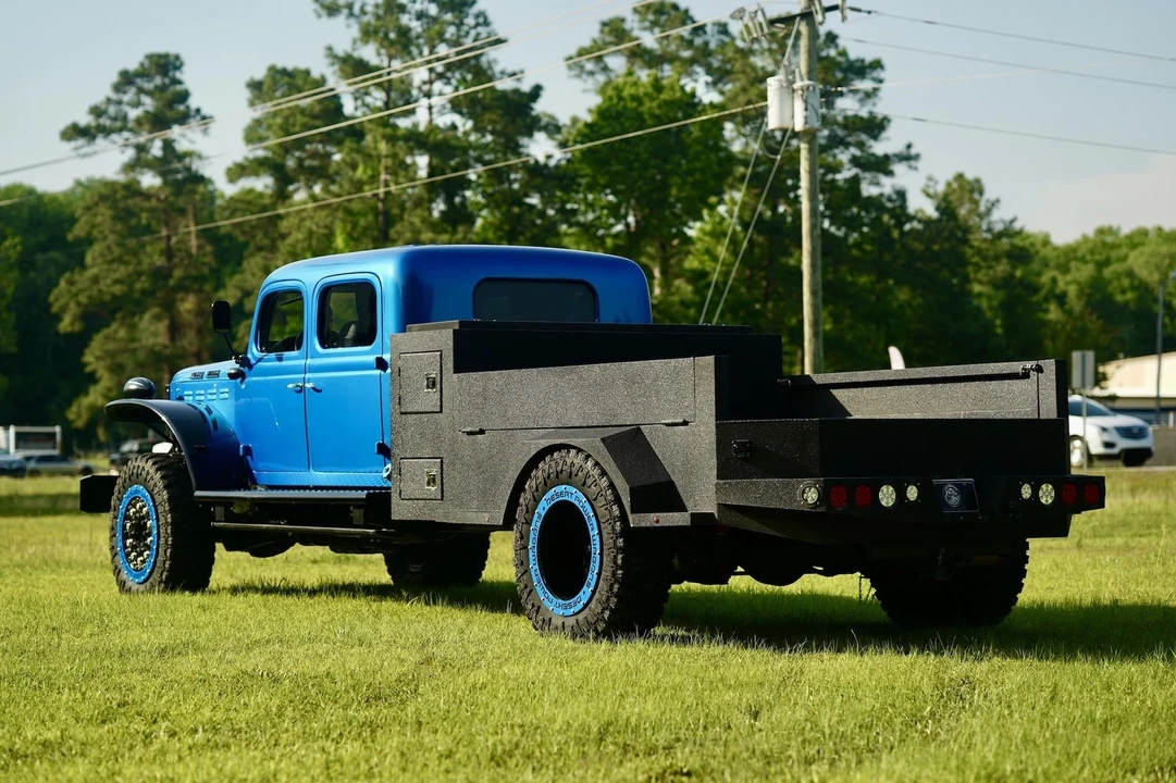 2021 Ram 4500 & 5500 - Image 10 of 21