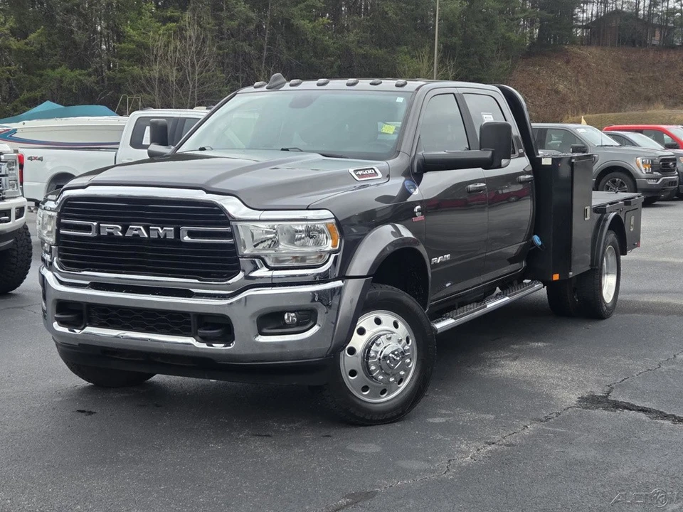2021 Ram 4500 & 5500 - Image 19 of 20
