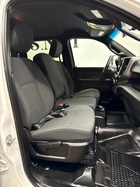 2021 Ram 4500 & 5500 - Image 23 of 24