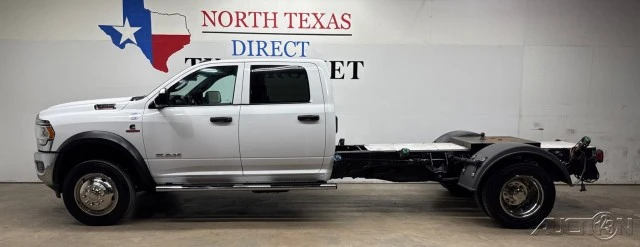 2021 Ram 4500 & 5500 - Image 9 of 24
