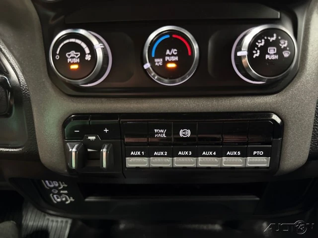 2021 Ram 4500 & 5500 - Image 19 of 24