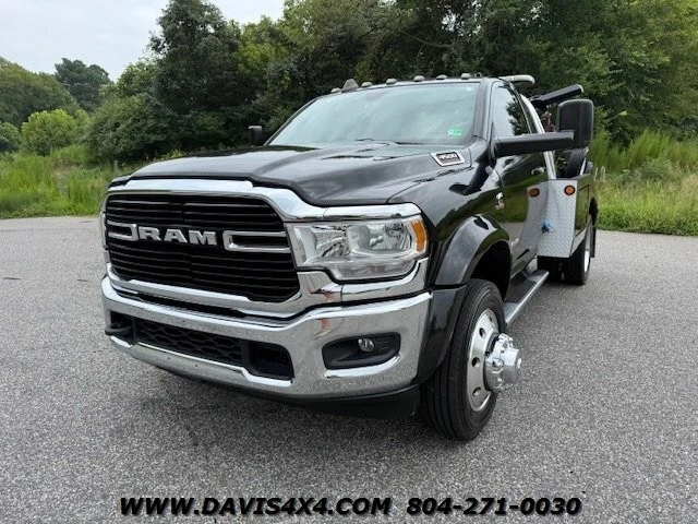 2021 Ram 4500 & 5500 - Image 2 of 12