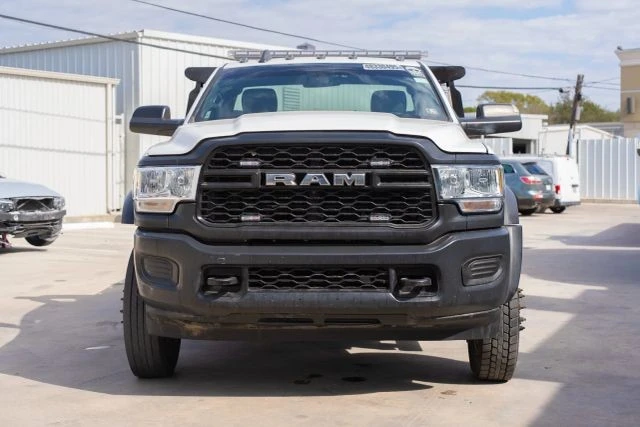 2021 Ram 4500 & 5500 - Image 2 of 21