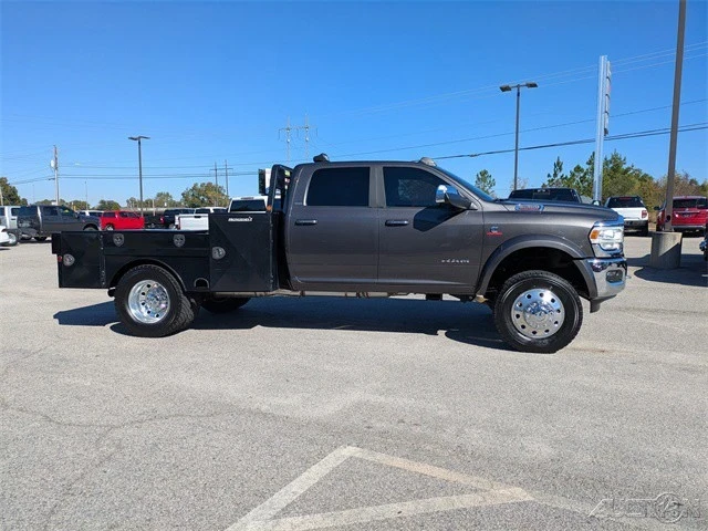 2021 Ram 4500 & 5500 - Image 3 of 21
