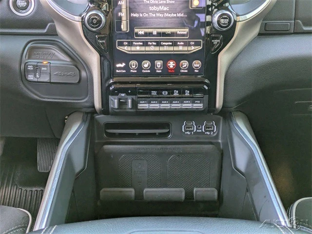 2021 Ram 4500 & 5500 - Image 19 of 21