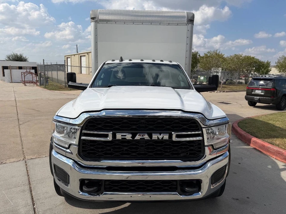2021 Ram 4500 & 5500 - Image 11 of 21