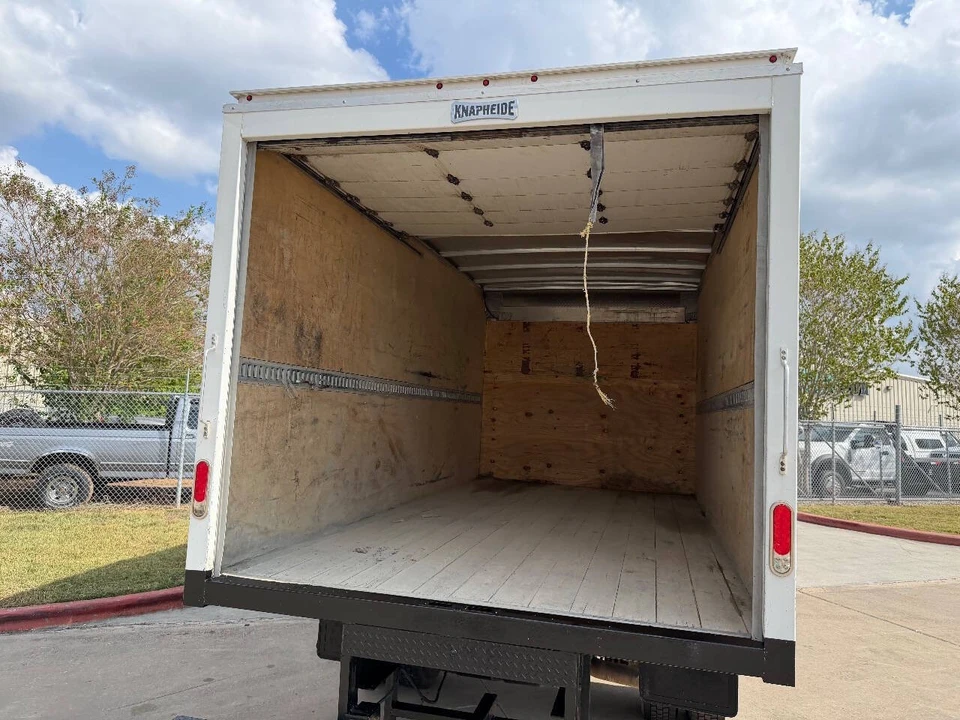 2021 Ram 4500 & 5500 - Image 3 of 12