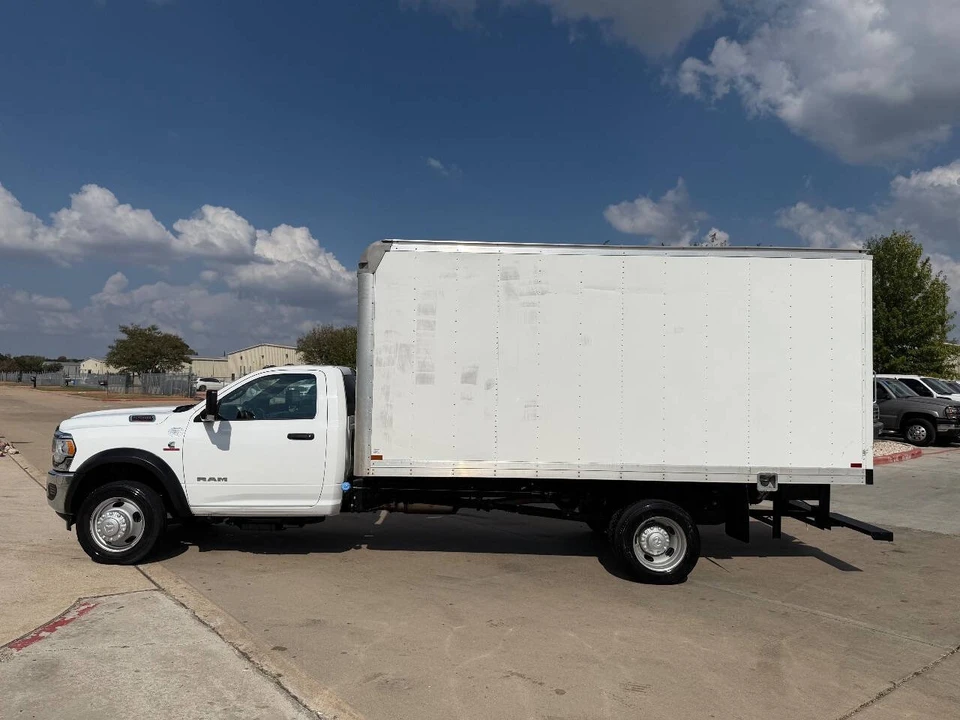 2021 Ram 4500 & 5500 - Image 4 of 12