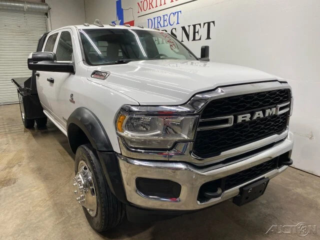 2021 Ram 4500 & 5500 - Image 2 of 21
