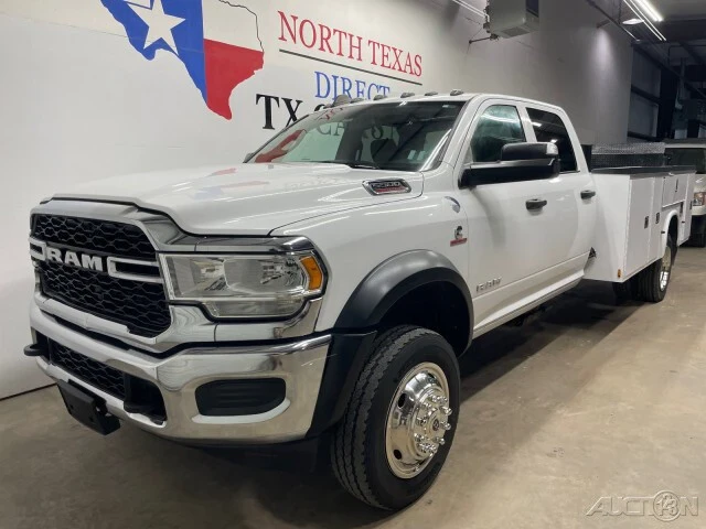 2021 Ram 4500 & 5500 - Image 12 of 24