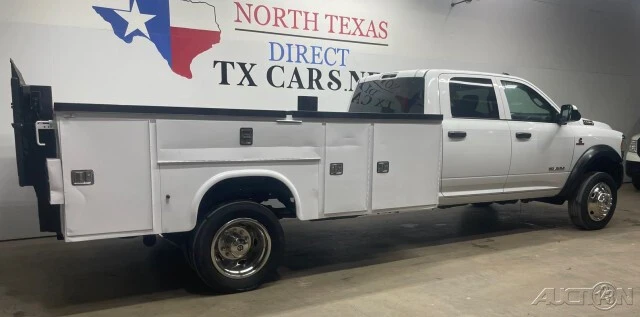 2021 Ram 4500 & 5500 - Image 5 of 24