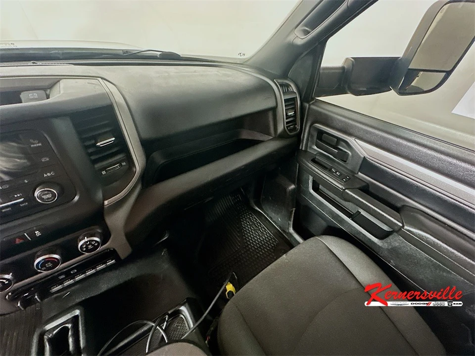 2021 Ram 4500 & 5500 - Image 9 of 12