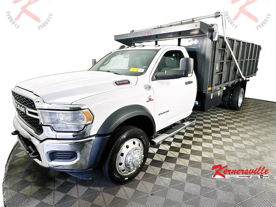 2021 Ram 4500 & 5500 - Image 3 of 12
