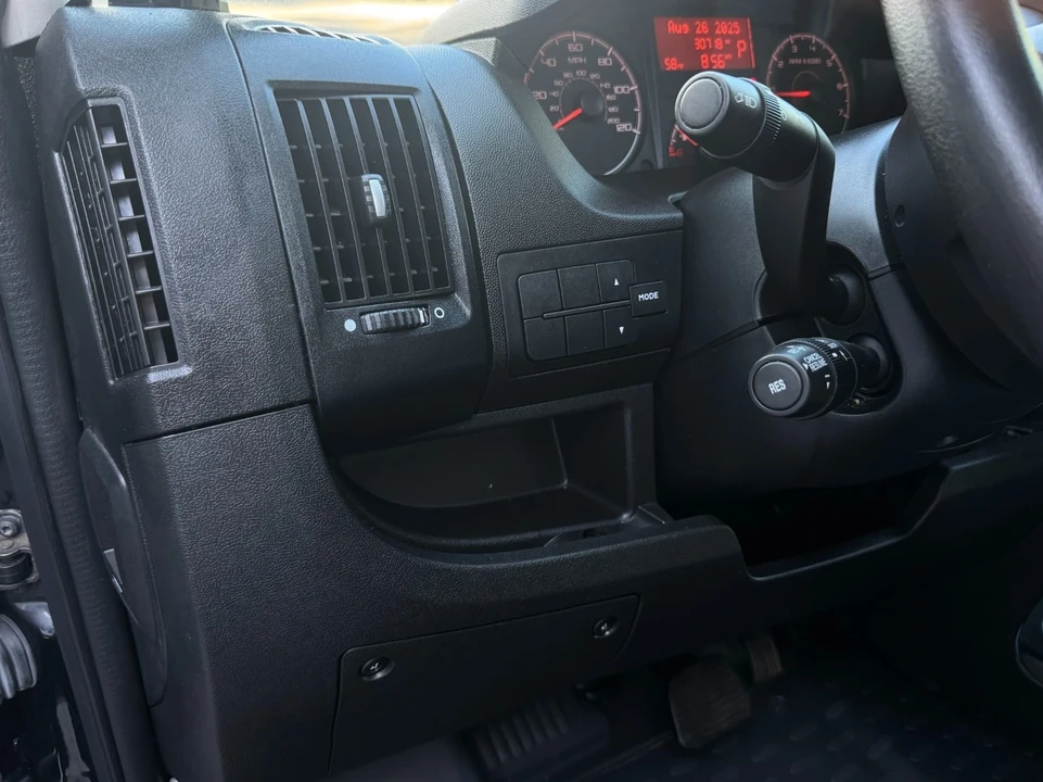 2021 Ram ProMaster - Image 13 of 21